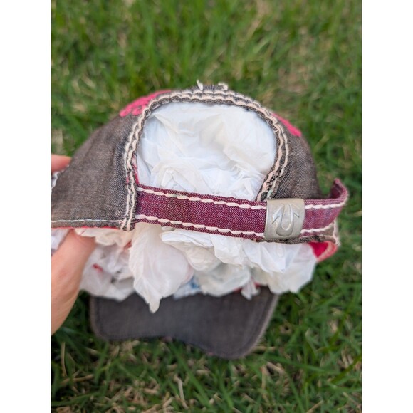 True Religion Distressed Hat Cap Linen Adjustable Pink Horseshoe Embroidered